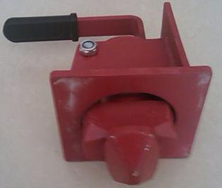 Truck and trailer container twist locks